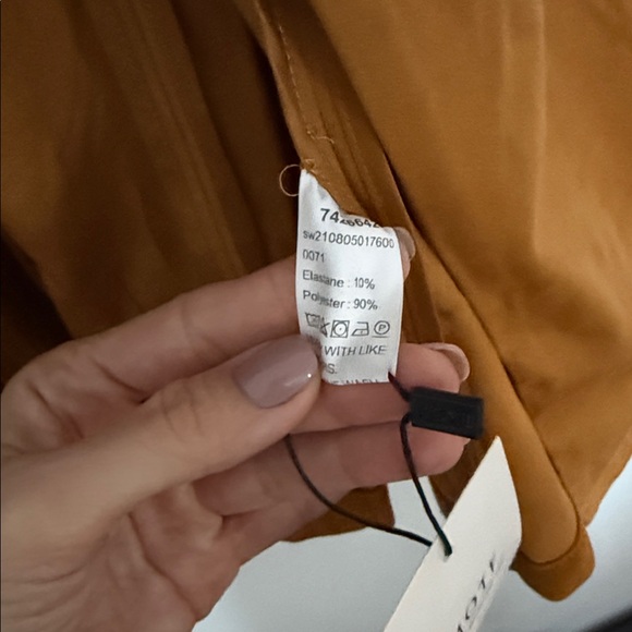 MOTF Tan Belted faux suede trench style coat, small, nwt - Picture 5 of 7